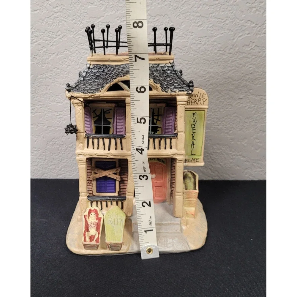 Lighted Crosslight Halloween Howie Berry Funeral Halloween Village House